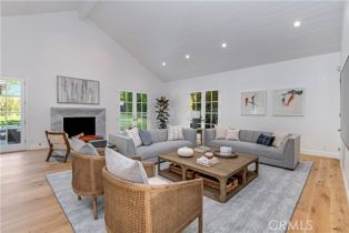 Single Family Residence, 4550 Encino ave, Encino, CA 91316 - 9