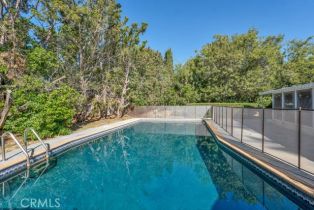 Single Family Residence, 4615 Arriba dr, Tarzana, CA 91356 - 44