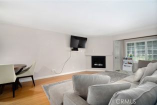 Condominium, 5530 Owensmouth ave, Woodland Hills, CA 91367 - 6