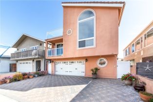 Single Family Residence, 2408 Ocean dr, Oxnard, CA 93035 - 3