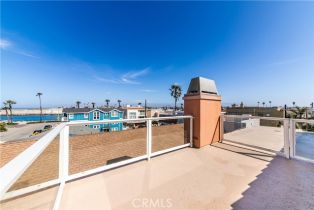 Single Family Residence, 2408 Ocean dr, Oxnard, CA 93035 - 34