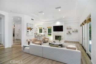 Single Family Residence, 3791 Winford dr, Tarzana, CA 91356 - 13