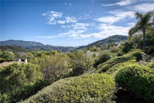 Single Family Residence, 24932 Normans way, Calabasas, CA 91302 - 47