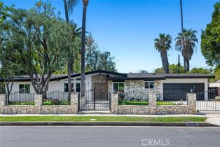 Single Family Residence, 4701 Deseret dr, Woodland Hills, CA 91364 - 2