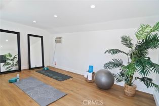 Single Family Residence, 4701 Deseret dr, Woodland Hills, CA 91364 - 44