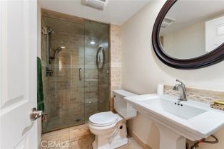 Condominium, 15175 Magnolia blvd, Sherman Oaks, CA 91403 - 12