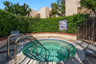 Condominium, 15175 Magnolia blvd, Sherman Oaks, CA 91403 - 35
