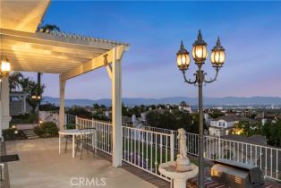 Single Family Residence, 24926 Vista Verenda, Woodland Hills, CA 91367 - 33