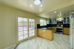 Single Family Residence, 20640 Mayall st, Chatsworth, CA 91311 - 10