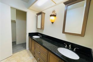 Single Family Residence, 20640 Mayall st, Chatsworth, CA 91311 - 19