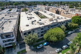 Condominium, 4647 Willis ave, Sherman Oaks, CA 91403 - 32