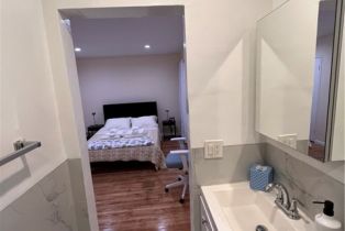 Single Family Residence, 10937 Whitaker ave, Granada Hills, CA 91344 - 15