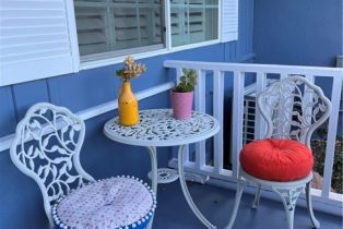 Single Family Residence, 10937 Whitaker ave, Granada Hills, CA 91344 - 2