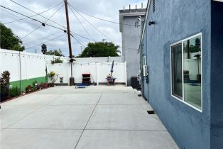 Single Family Residence, 10937 Whitaker ave, Granada Hills, CA 91344 - 22