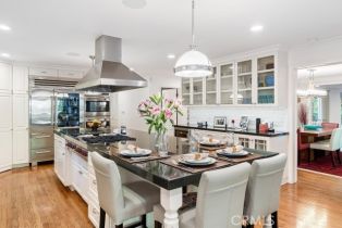 Single Family Residence, 3946 Stone Canyon ave, Sherman Oaks, CA 91403 - 10