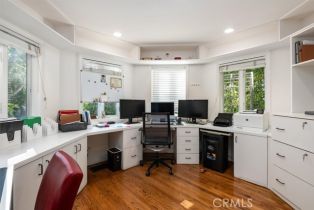 Single Family Residence, 3946 Stone Canyon ave, Sherman Oaks, CA 91403 - 15