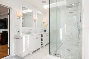 Single Family Residence, 3946 Stone Canyon ave, Sherman Oaks, CA 91403 - 27