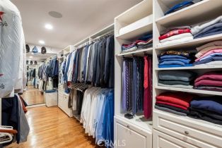 Single Family Residence, 3946 Stone Canyon ave, Sherman Oaks, CA 91403 - 28