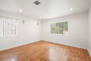 Single Family Residence, 19219 Friar st, Tarzana, CA 91335 - 13