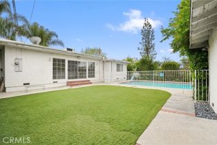 Single Family Residence, 19219 Friar st, Tarzana, CA 91335 - 29