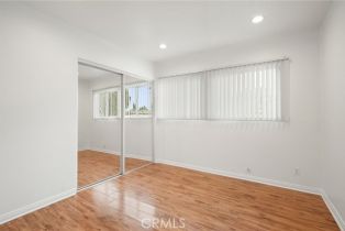 Single Family Residence, 19219 Friar st, Tarzana, CA 91335 - 33