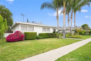 Single Family Residence, 19219 Friar st, Tarzana, CA 91335 - 4