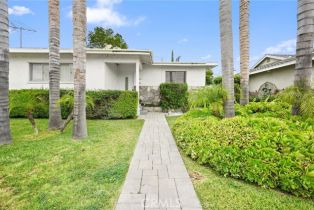 Single Family Residence, 19219 Friar st, Tarzana, CA 91335 - 5