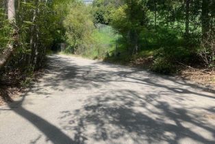 , 4950 Vanalden, Tarzana, CA 91356 - 7