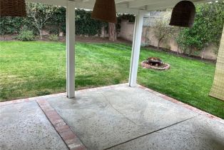 Single Family Residence, 23464 Sylvan st, Woodland Hills, CA 91367 - 16