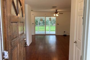 Single Family Residence, 23464 Sylvan st, Woodland Hills, CA 91367 - 2