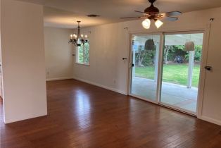 Single Family Residence, 23464 Sylvan st, Woodland Hills, CA 91367 - 3