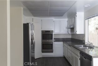 Single Family Residence, 3050 Wildwood ave, Thousand Oaks, CA 91360 - 15