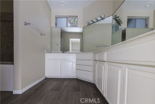 Single Family Residence, 3050 Wildwood ave, Thousand Oaks, CA 91360 - 18