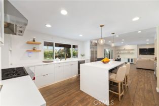 Single Family Residence, 11030 Cozycroft ave, Chatsworth, CA 91311 - 15