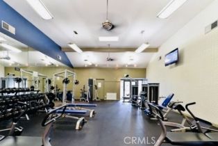 Condominium, 21450 Burbank blvd, Woodland Hills, CA 91367 - 22