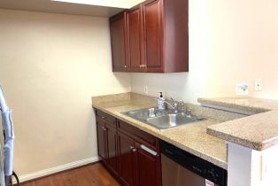 Condominium, 21450 Burbank blvd, Woodland Hills, CA 91367 - 7