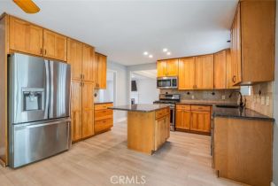 Single Family Residence, 3537 Gladiola dr, Calabasas, CA 91302 - 9