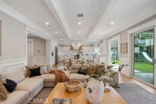 Single Family Residence, 4455 Mammoth ave, Sherman Oaks, CA 91423 - 14