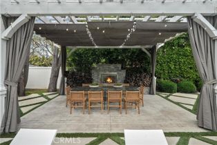 Single Family Residence, 4455 Mammoth ave, Sherman Oaks, CA 91423 - 24