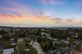 Single Family Residence, 4455 Mammoth ave, Sherman Oaks, CA 91423 - 25