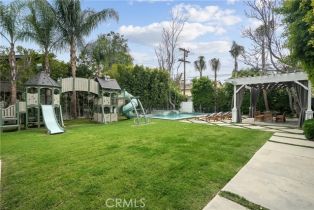 Single Family Residence, 4455 Mammoth ave, Sherman Oaks, CA 91423 - 3