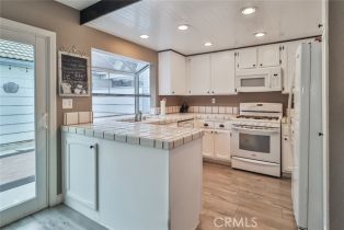 Single Family Residence, 415 Jeremiah dr, Simi Valley, CA 93065 - 9