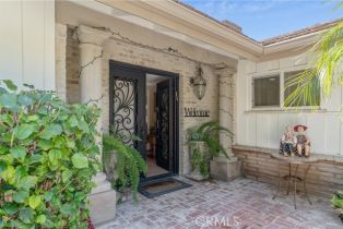 Single Family Residence, 4807 Vanalden ave, Tarzana, CA 91356 - 11