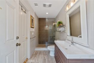 Single Family Residence, 4807 Vanalden ave, Tarzana, CA 91356 - 37