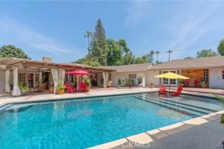 Single Family Residence, 4807 Vanalden ave, Tarzana, CA 91356 - 8