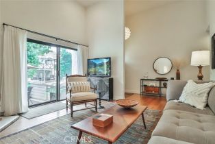 Condominium, 21025 Lemarsh st, Chatsworth, CA 91311 - 9