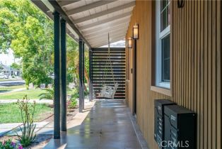 Single Family Residence, 1330 Lincoln st, Burbank, CA 91506 - 5