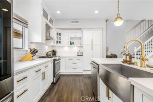 Single Family Residence, 5179 Knollwood way, Woodland Hills, CA 91364 - 10