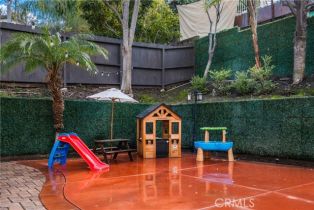 Single Family Residence, 5179 Knollwood way, Woodland Hills, CA 91364 - 33