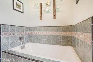 Single Family Residence, 12843 Sarah st, Studio City, CA 91604 - 26